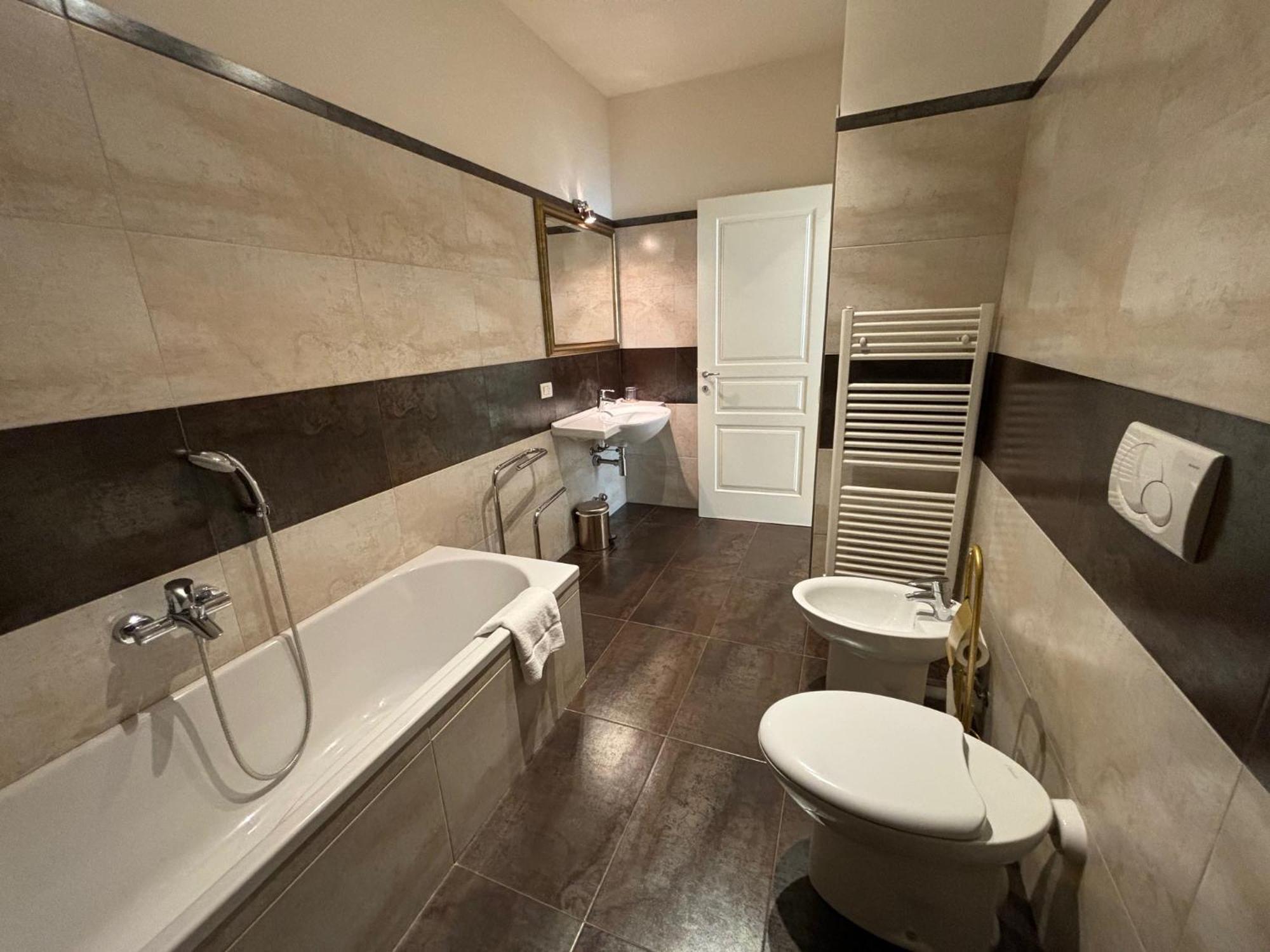 AD Verona flat Esterno foto
