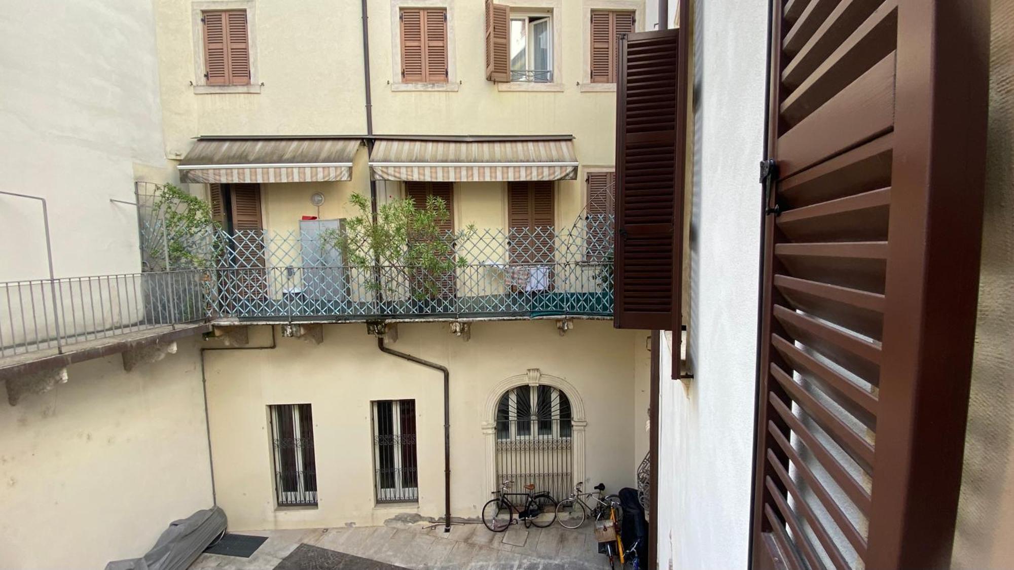 AD Verona flat Esterno foto