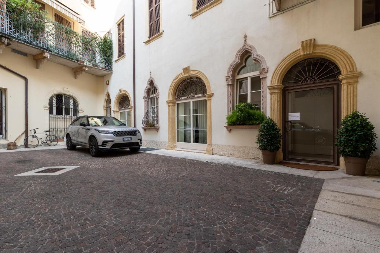 AD Verona flat Esterno foto